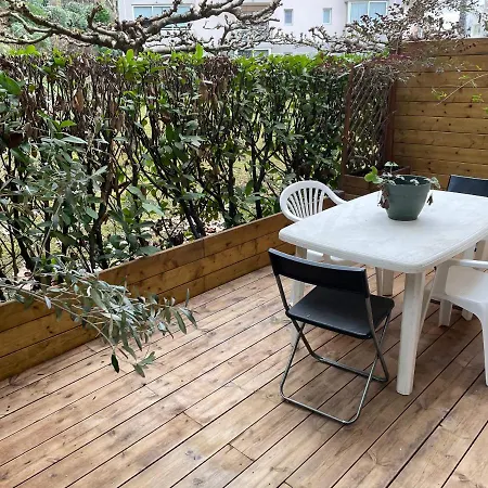 L'oasis Tennis Et Piscine *